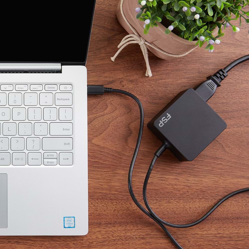 FSP 65W TYPE-C ADAPTÖR (FSP065-A1BR3)